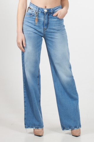 JEANS WITH PLATE
