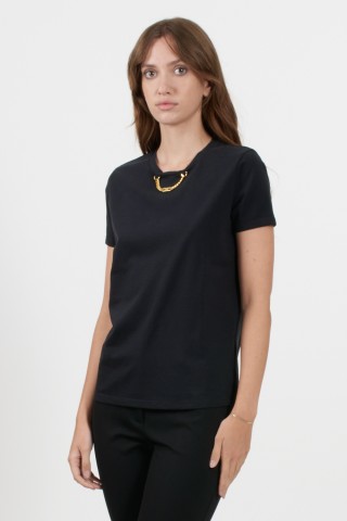 T-SHIRT WITH CHAIN