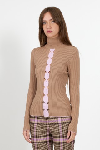 CABLE TURTLENECK SWEATER