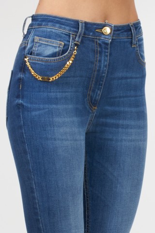 SKINNY JEANS WITH CHAIN
