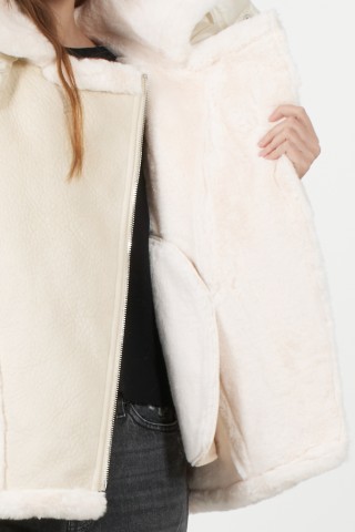 ECO SHEARLING WITH HOOD
